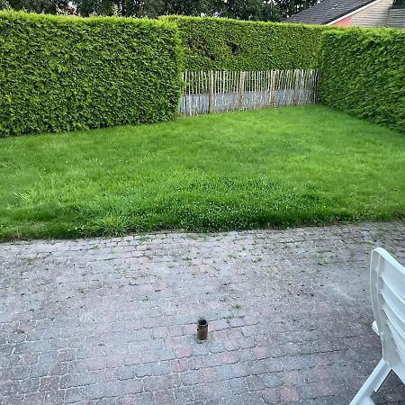 Huisje Earrebarre Tzummarum Luaran gambar