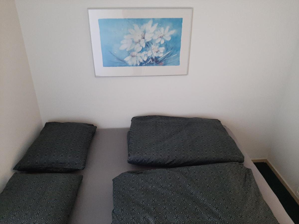 Huisje Earrebarre Tzummarum Luaran gambar