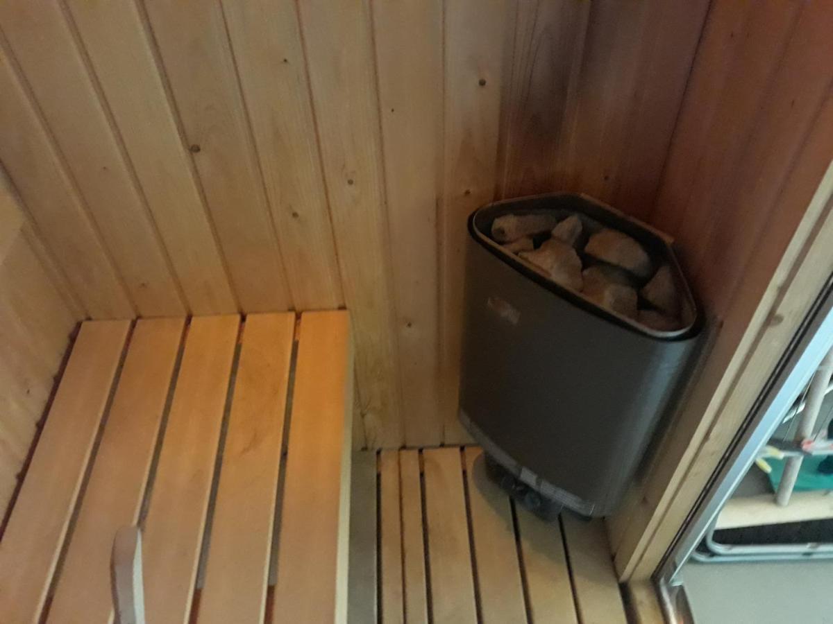 Huisje Earrebarre Tzummarum Luaran gambar